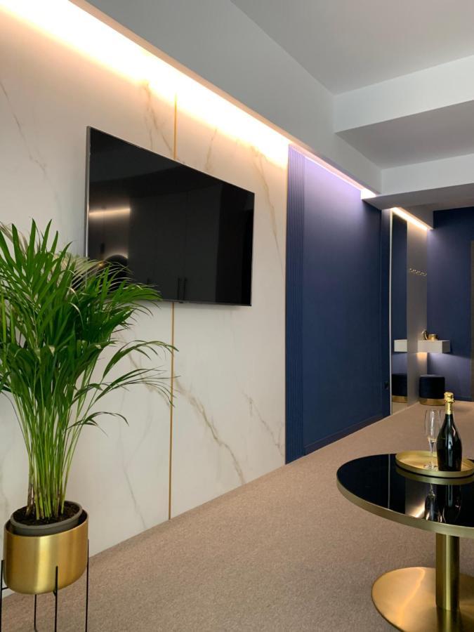 Ferienwohnung Luxury Saphir Gold Mamaia Nord Exterior foto