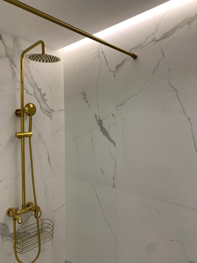 Ferienwohnung Luxury Saphir Gold Mamaia Nord Exterior foto