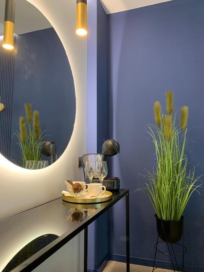 Ferienwohnung Luxury Saphir Gold Mamaia Nord Exterior foto